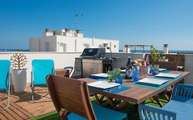 New Apartment With Big Terrace 10 Min Walk To Beach Supermarkets